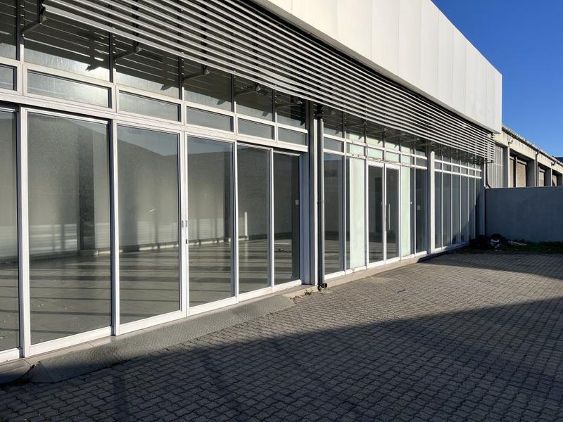 To Let commercial Property for Rent in Paarden Eiland Western Cape